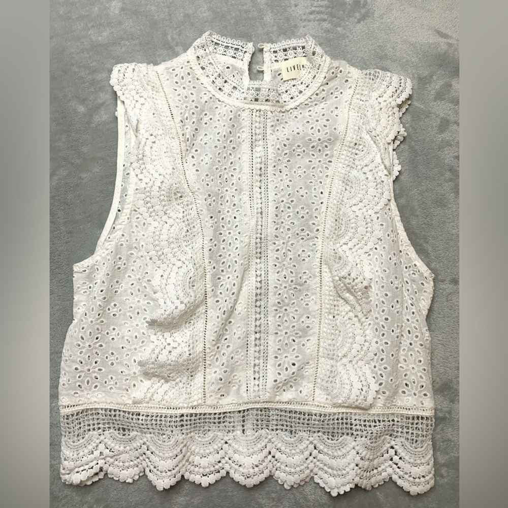 Lively white lace top size L runs small